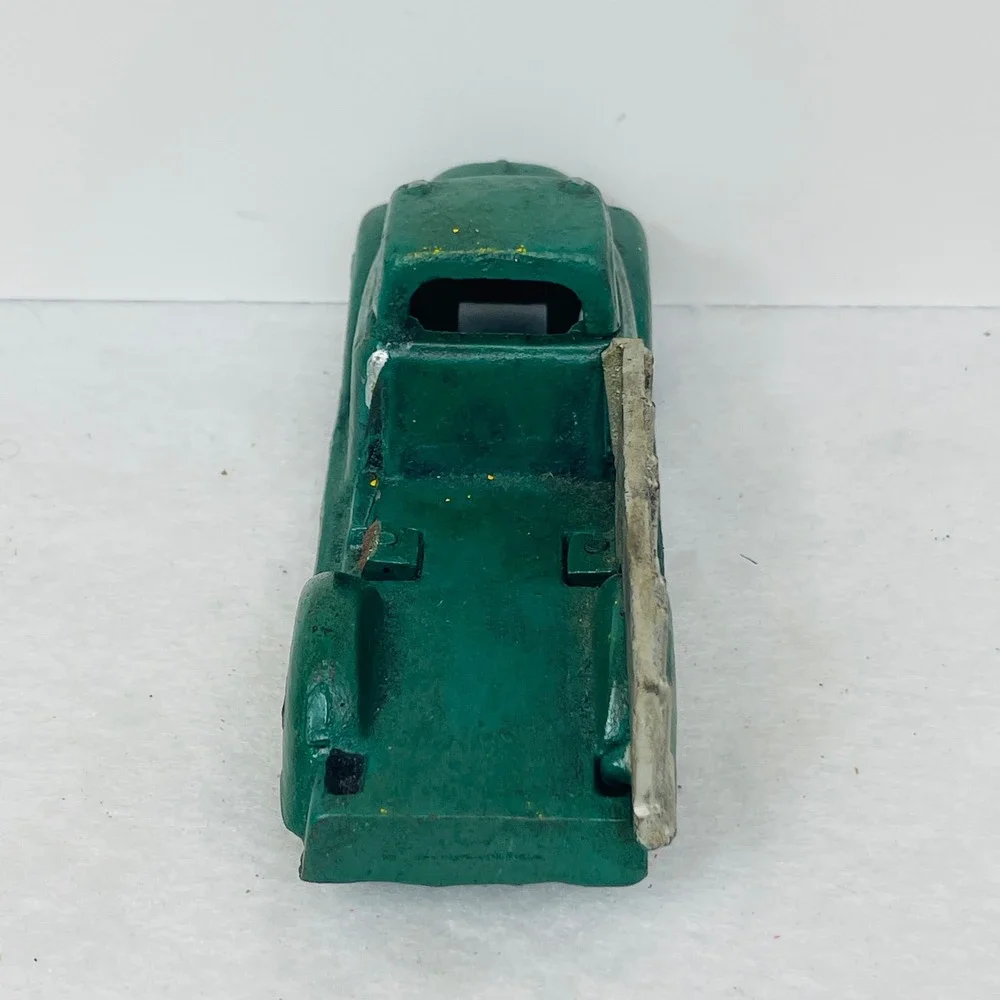 Vintage Green Cast Iron Pickup Truck Toy Stake Side Bed Collectible 6 Inch